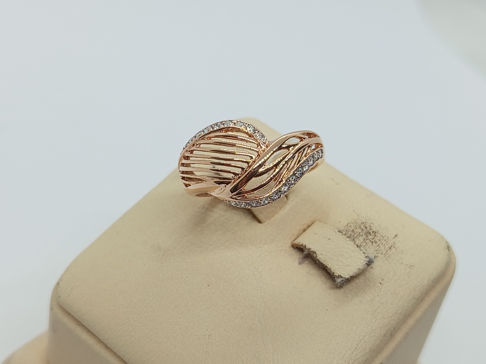 КОЛКМИ585 КОЛЬЦО С КАМНЯМИ (Au 585)