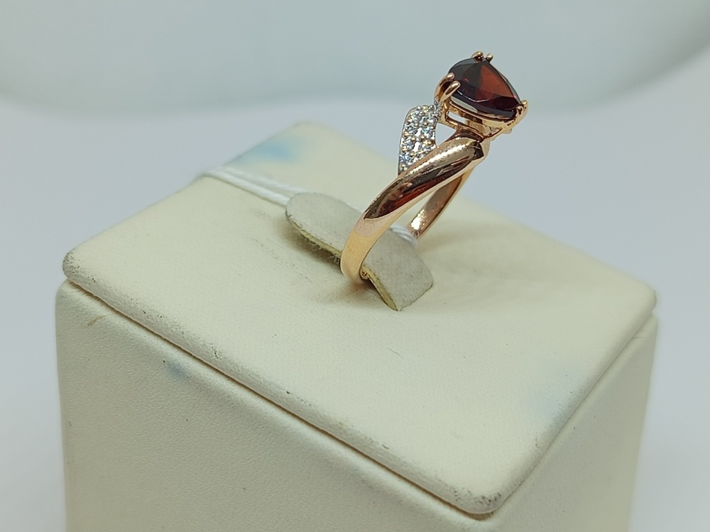 КОЛКМИ585 КОЛЬЦО С КАМНЯМИ (Au 585) КОЛКМИ585 КОЛЬЦО С КАМНЯМИ (Au 585)