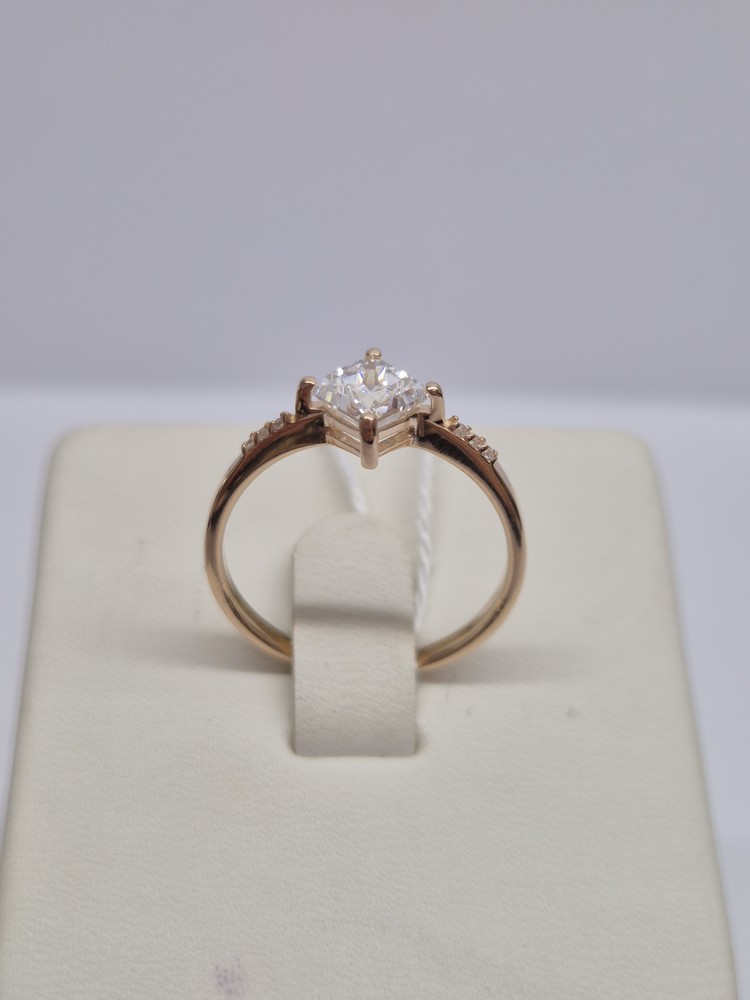 КОЛКМИ585 КОЛЬЦО С КАМНЯМИ (Au 585)