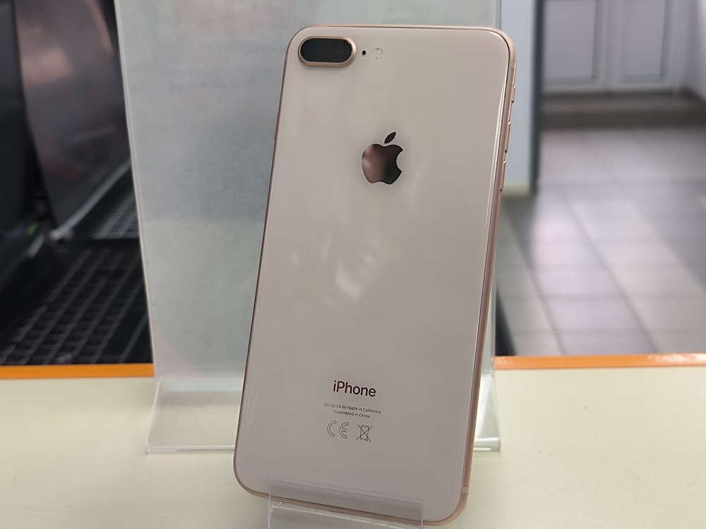 Смартфон Apple iPhone 8 Plus 64Gb