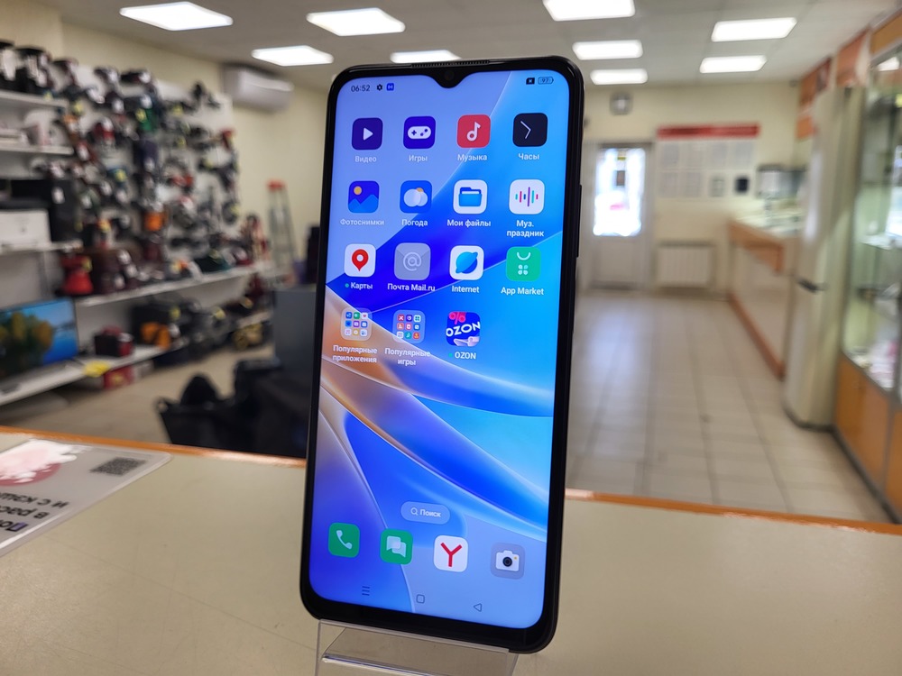 Смартфон Oppo A17