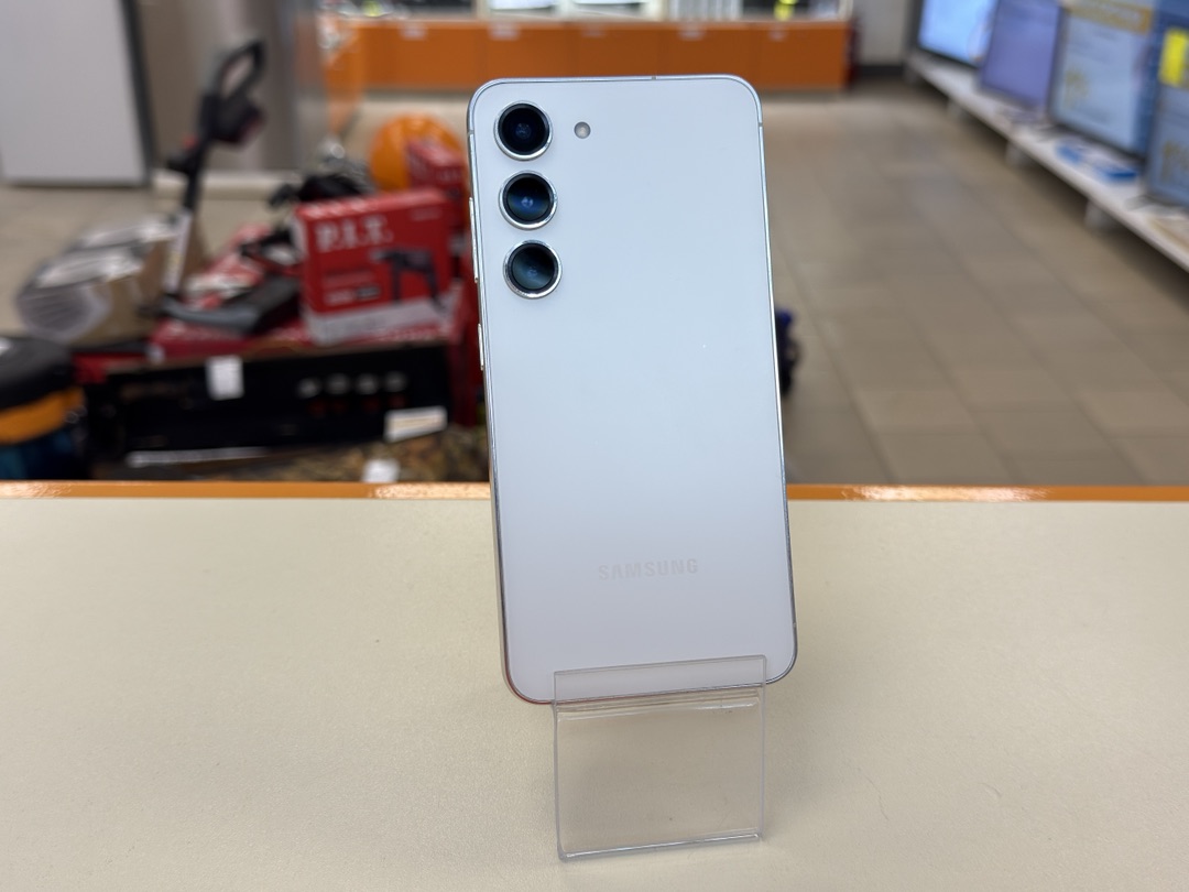 Смартфон Samsung Galaxy S23 8/256