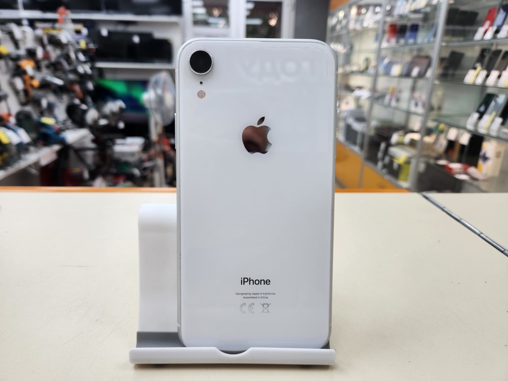 Смартфон Apple iPhone Xr 128Gb