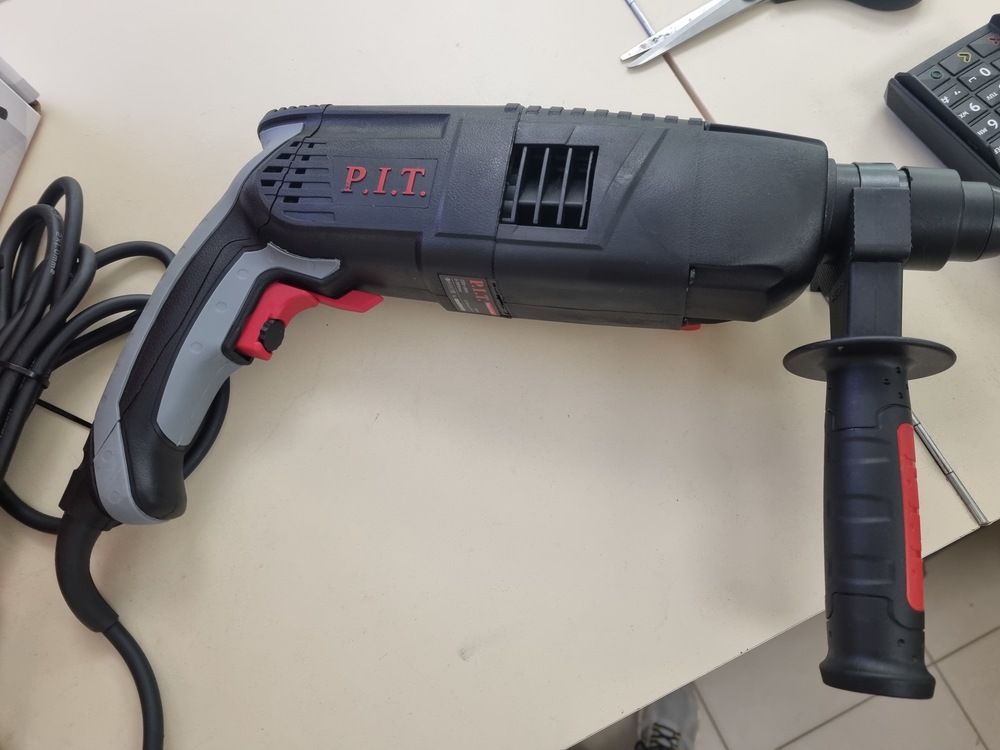 Перфоратор P.I.T. PBH24-C