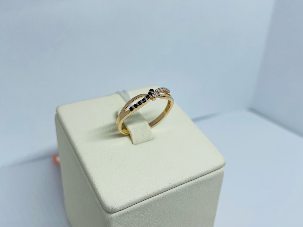 КОЛЬЦО С КАМНЯМИ (Au 585)