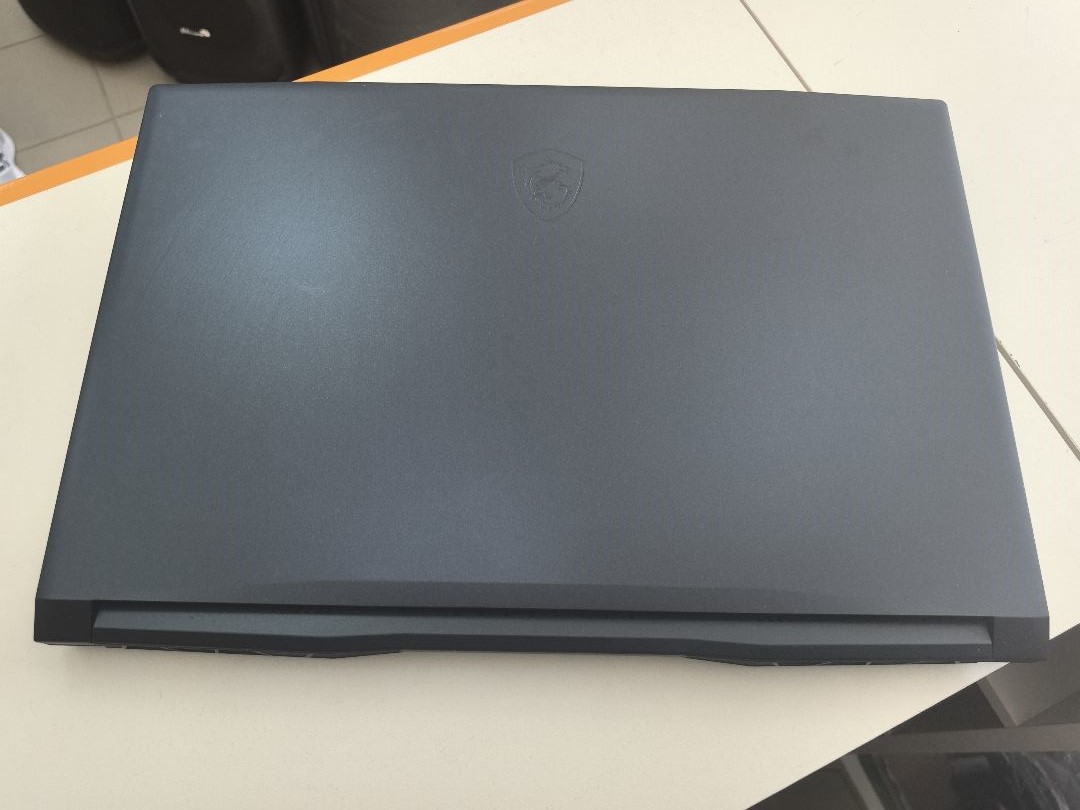 Ноутбук MSI; Core I5-12450H, GeForce RTX 3060, 16 Гб, 512 GB, Нет