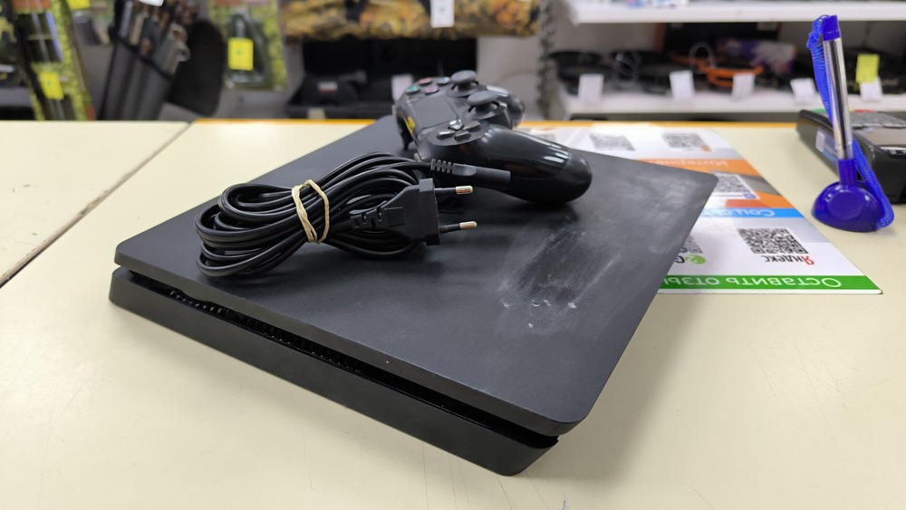 Игровая приставка PlayStation 4 Slim 1Tb