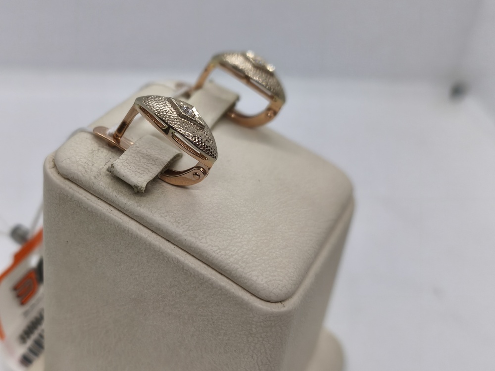 СКМ585 СЕРЬГИ С КАМНЕМ (Au 585)