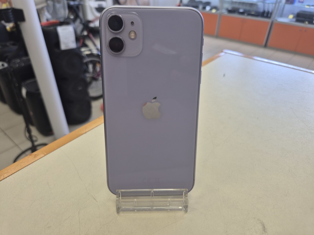 Смартфон Apple iPhone 11 64Gb