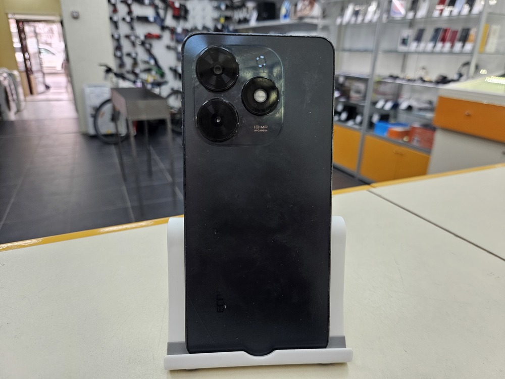 Смартфон Tecno Spark Go 2024 4/128