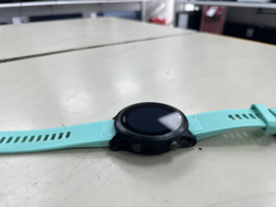 Смарт-часы Garmin Forerunner 745