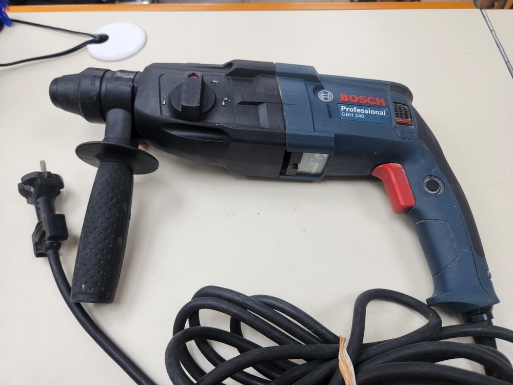 Перфоратор Bosch GBH 240
