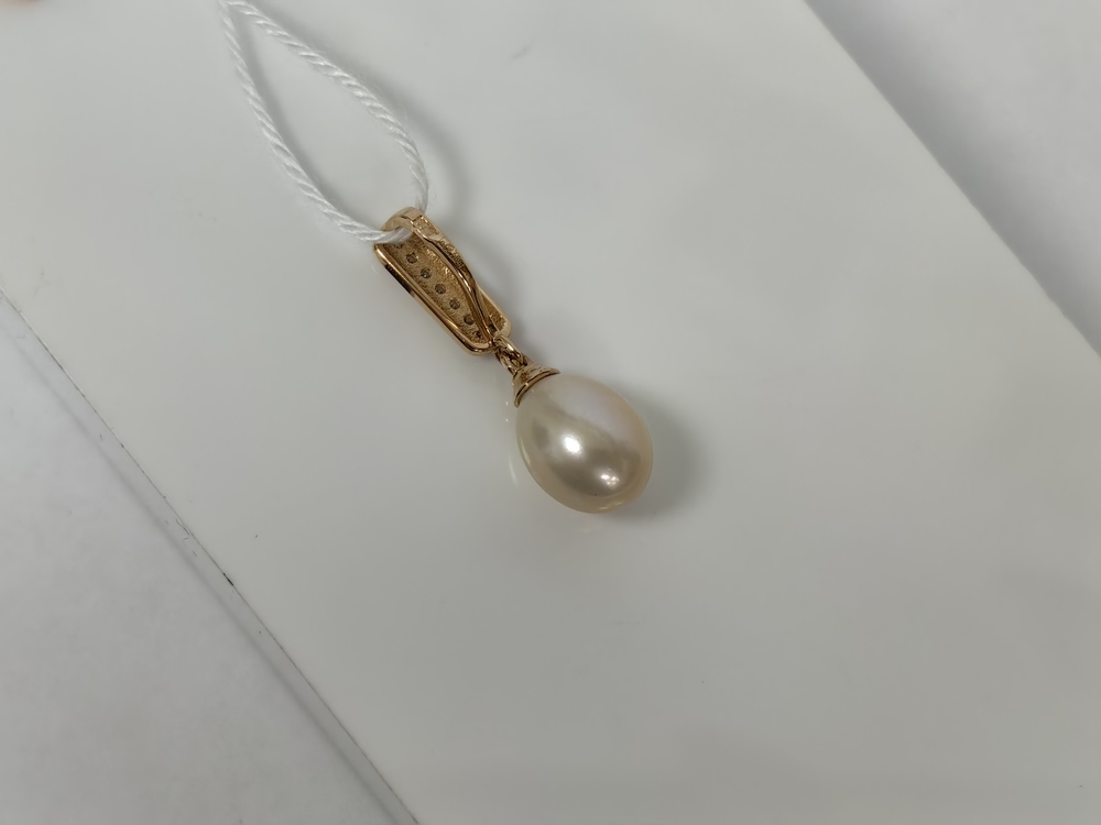 ПОДКМИ585 ПОДВЕСКА С КАМНЯМИ (Au 585)