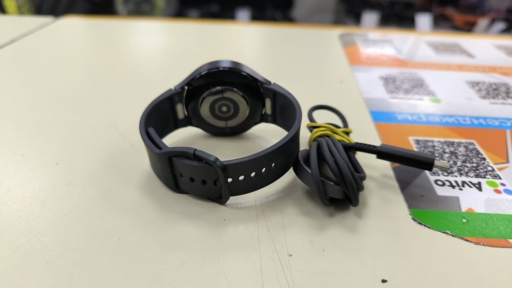 Смарт-часы Samsung Galaxy Watch 6 44mm