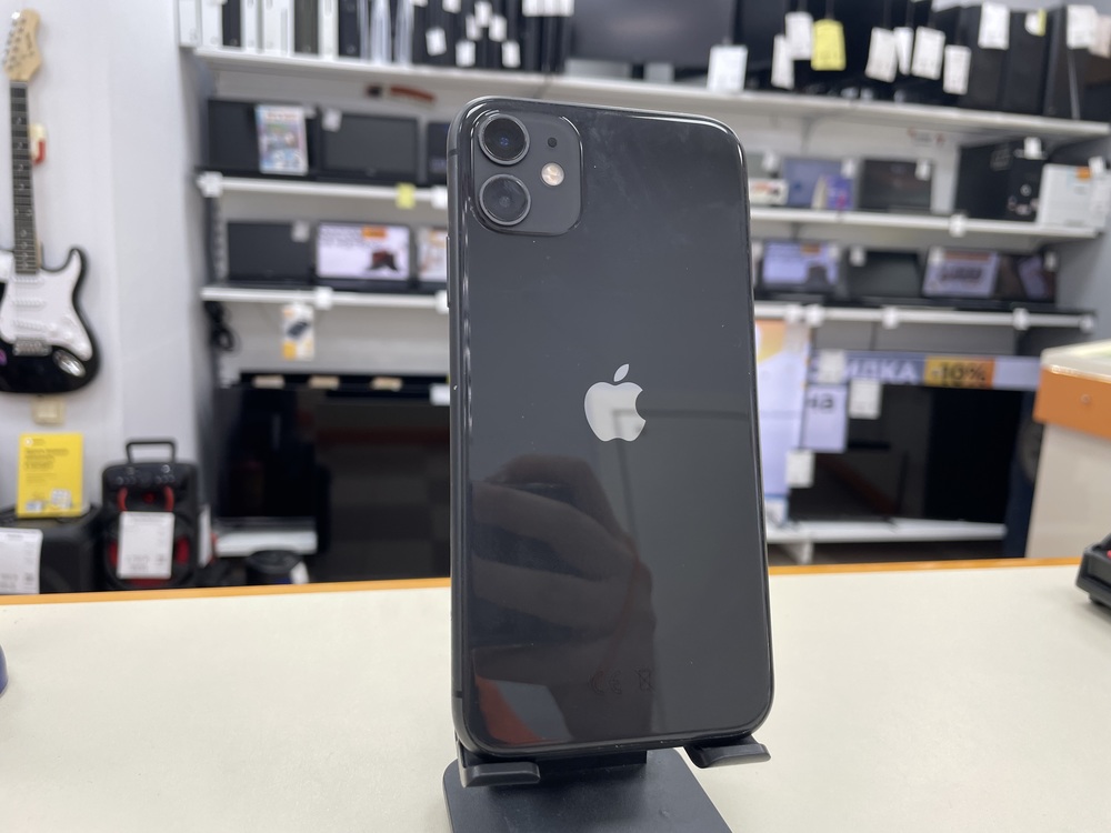 Смартфон Apple iPhone 11 64Gb