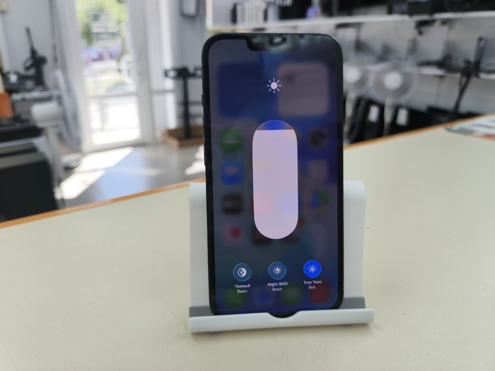 Смартфон Apple iPhone 13 128Gb