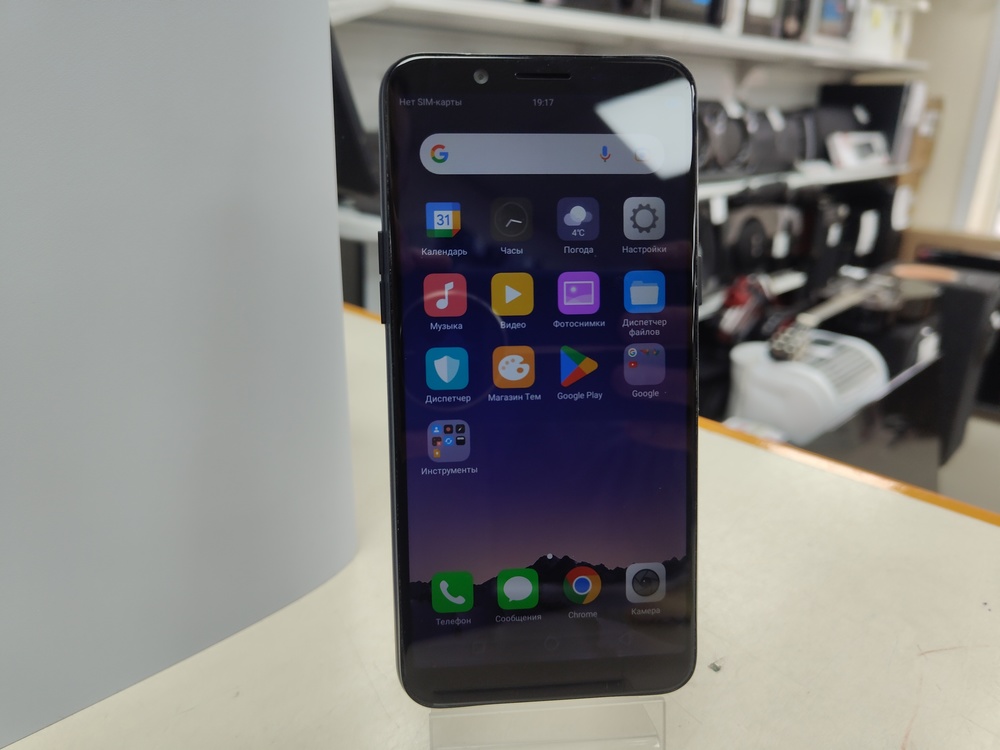 Смартфон Oppo A83