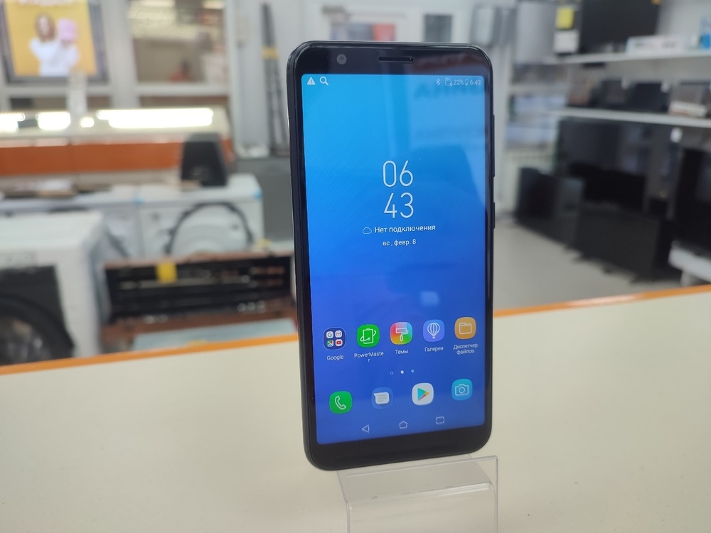 Смартфон Asus ZB555KL Max M1
