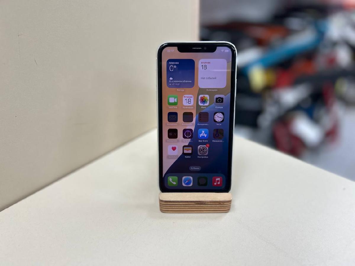 Смартфон Apple iPhone Xr 64Gb