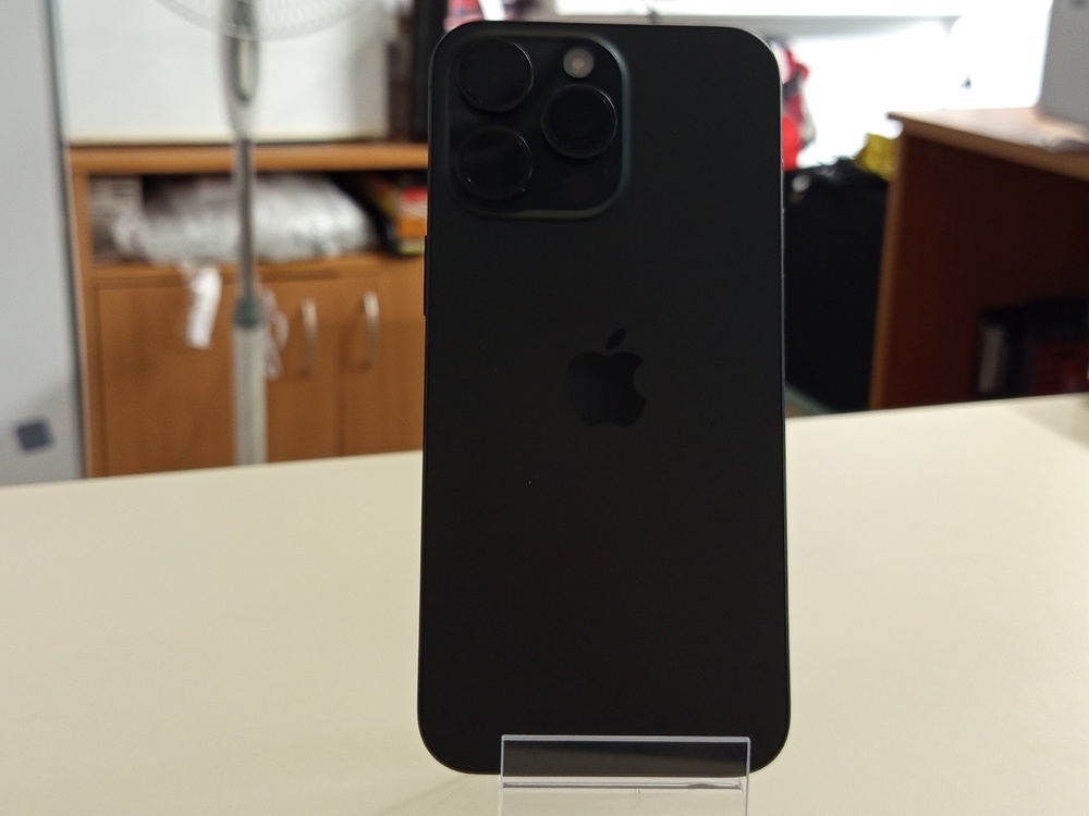 Смартфон Apple iPhone 15 Pro Max 256Gb