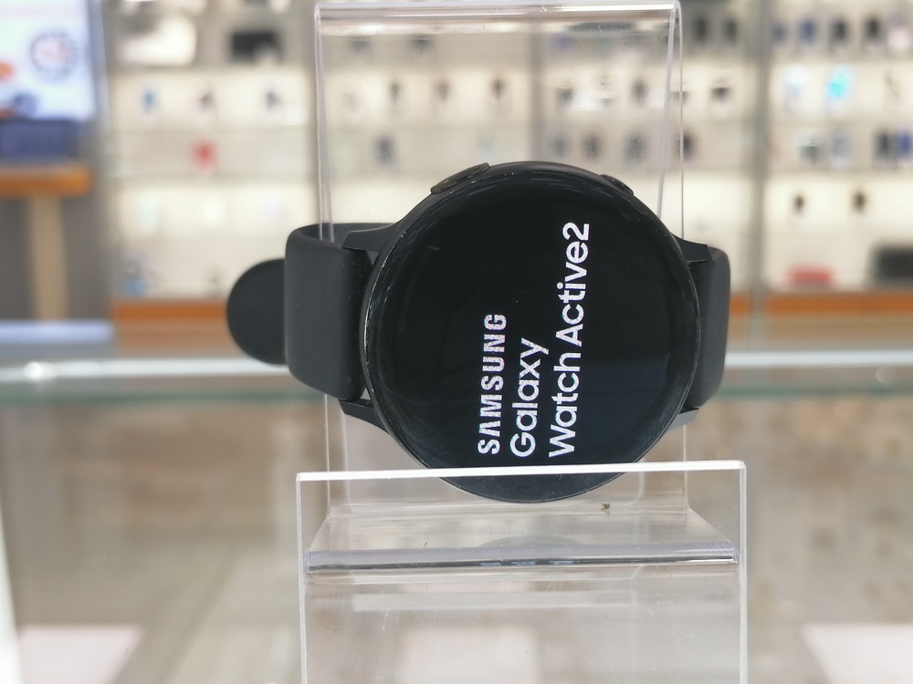 Смарт-часы Samsung Watch Active 2