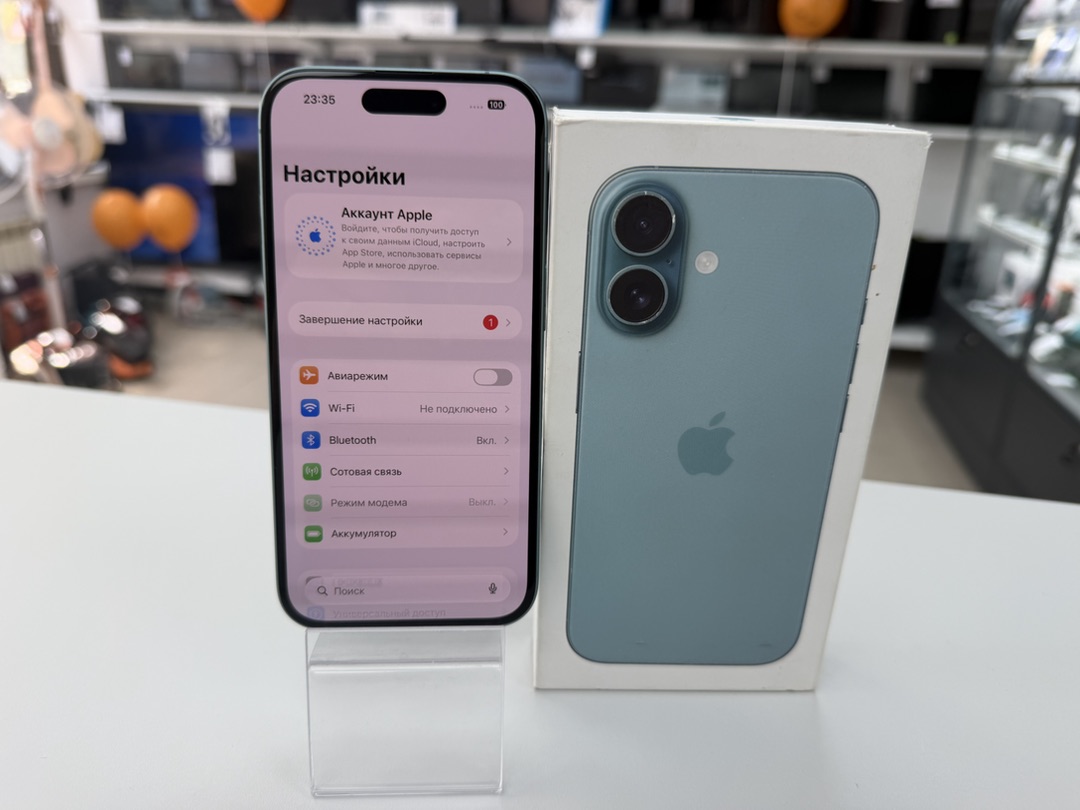 Смартфон Apple Iphone 16 128Gb