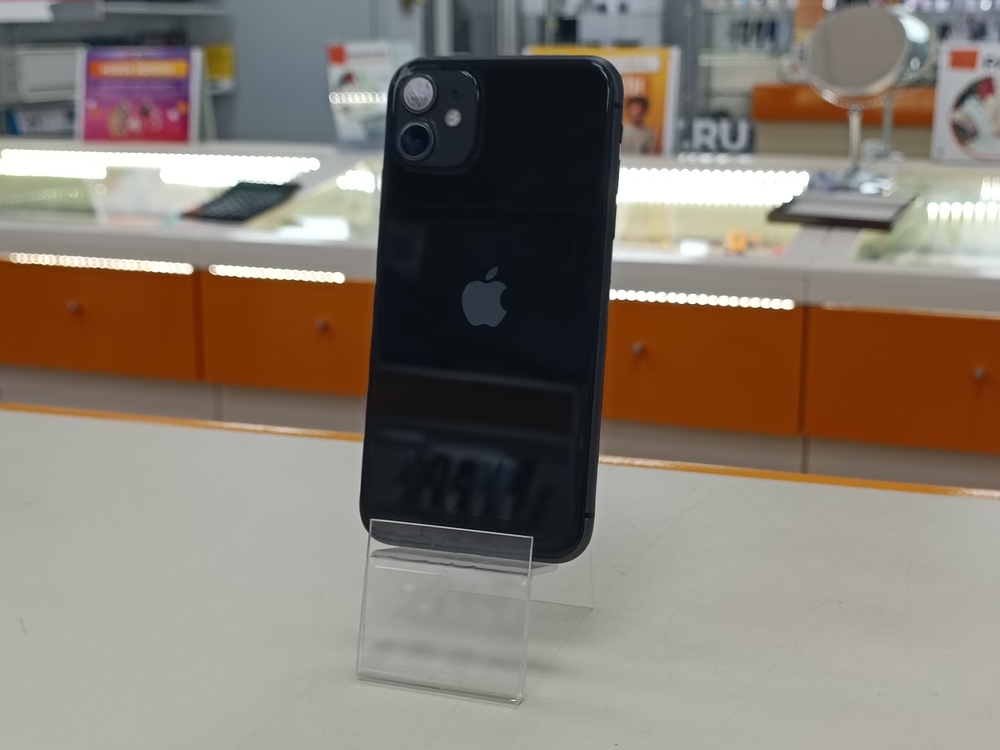 Смартфон Apple iPhone 11 64Gb