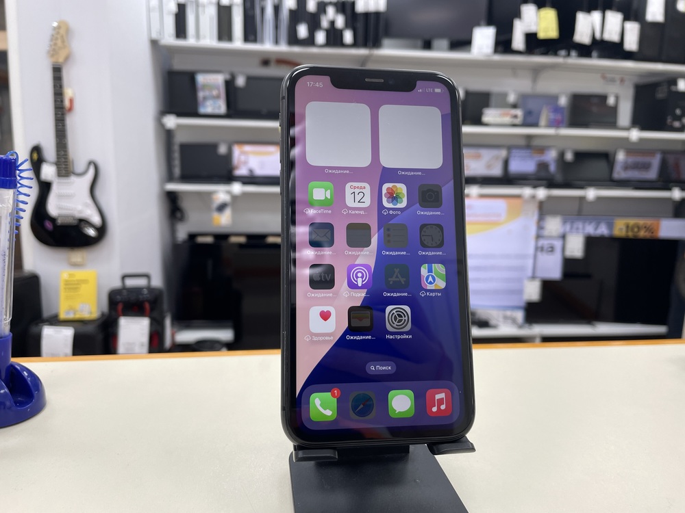 Смартфон Apple iPhone 11 64Gb