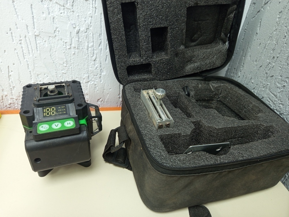 Нивелир Hilda 3D LASER LEVEL