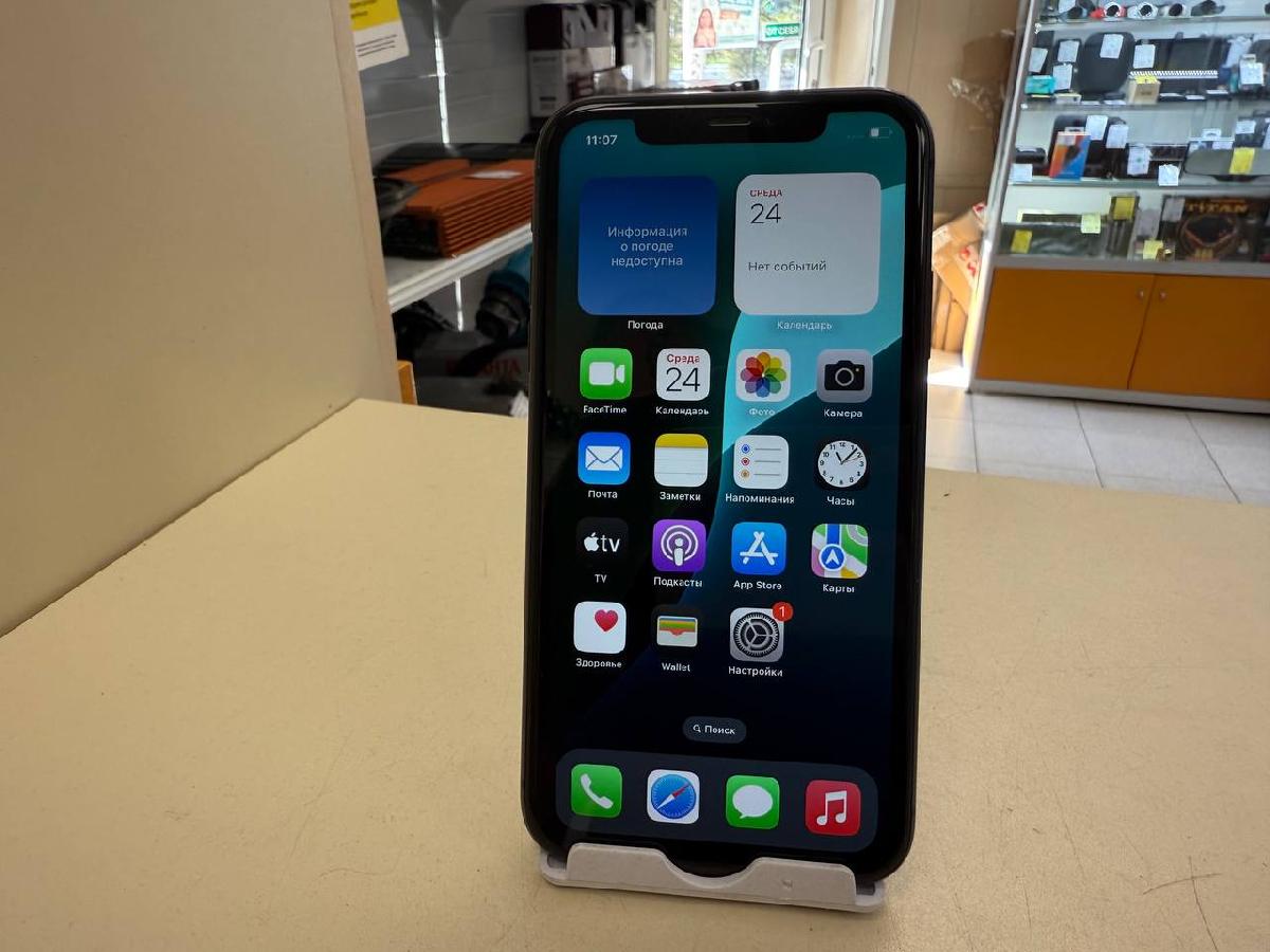 Смартфон Apple iPhone 11 64Gb