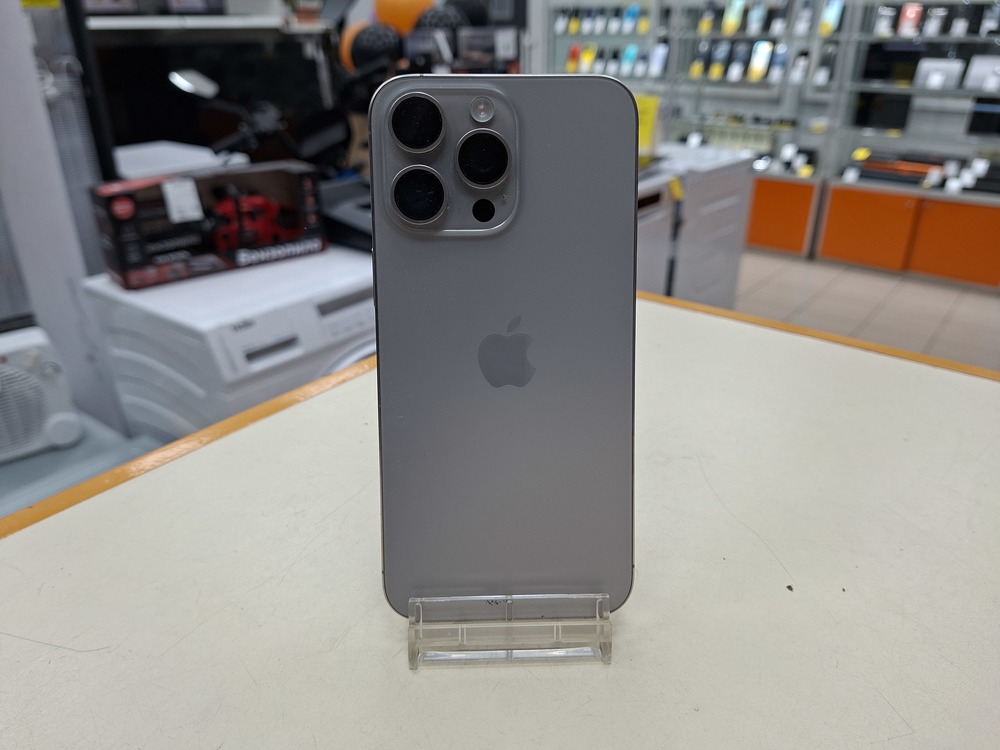 Смартфон Apple iPhone 15 Pro Max 256Gb