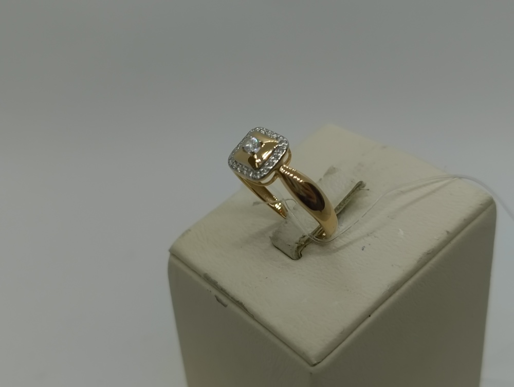 КОЛЬЦО С КАМНЯМИ (Au 585)