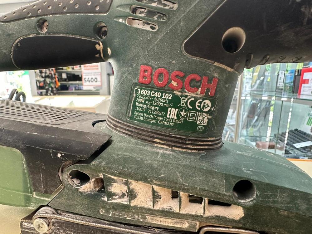 Шлифовальная машина Bosch PSS 200 AC