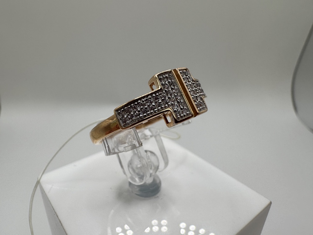 КОЛЬЦО С КАМНЯМИ (Au 585)