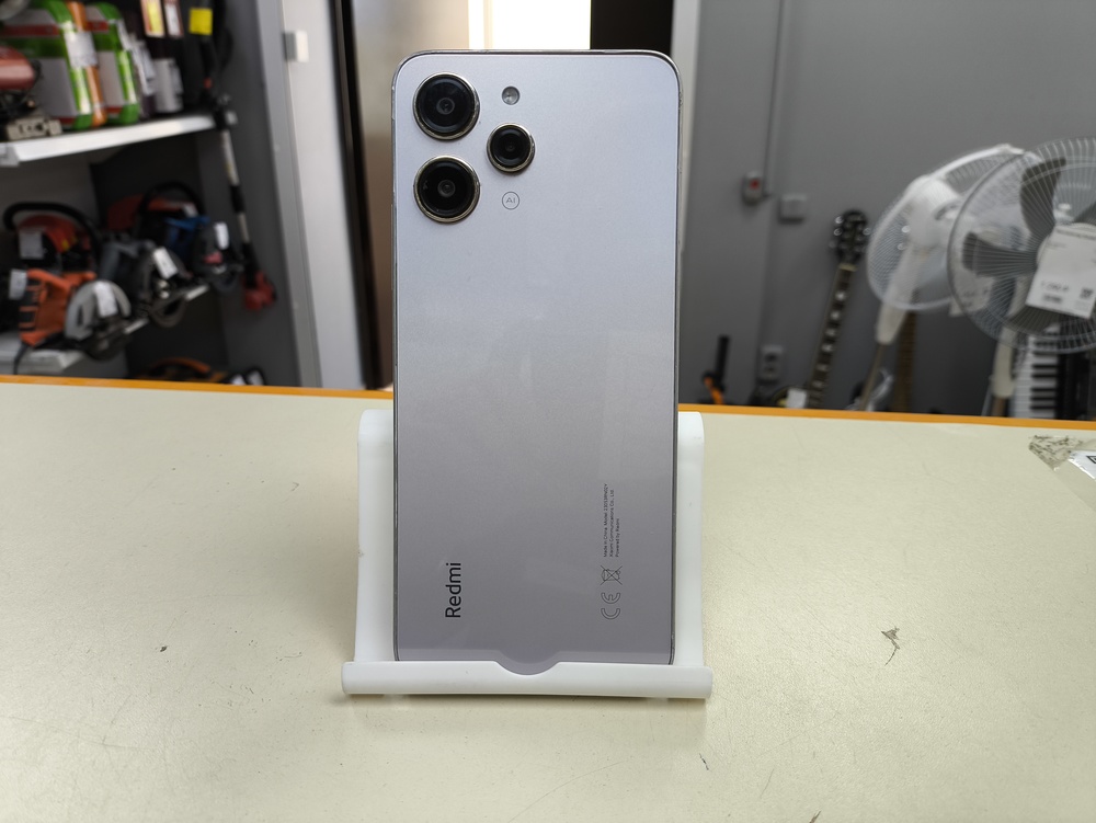 Смартфон Xiaomi Redmi 12 8/256