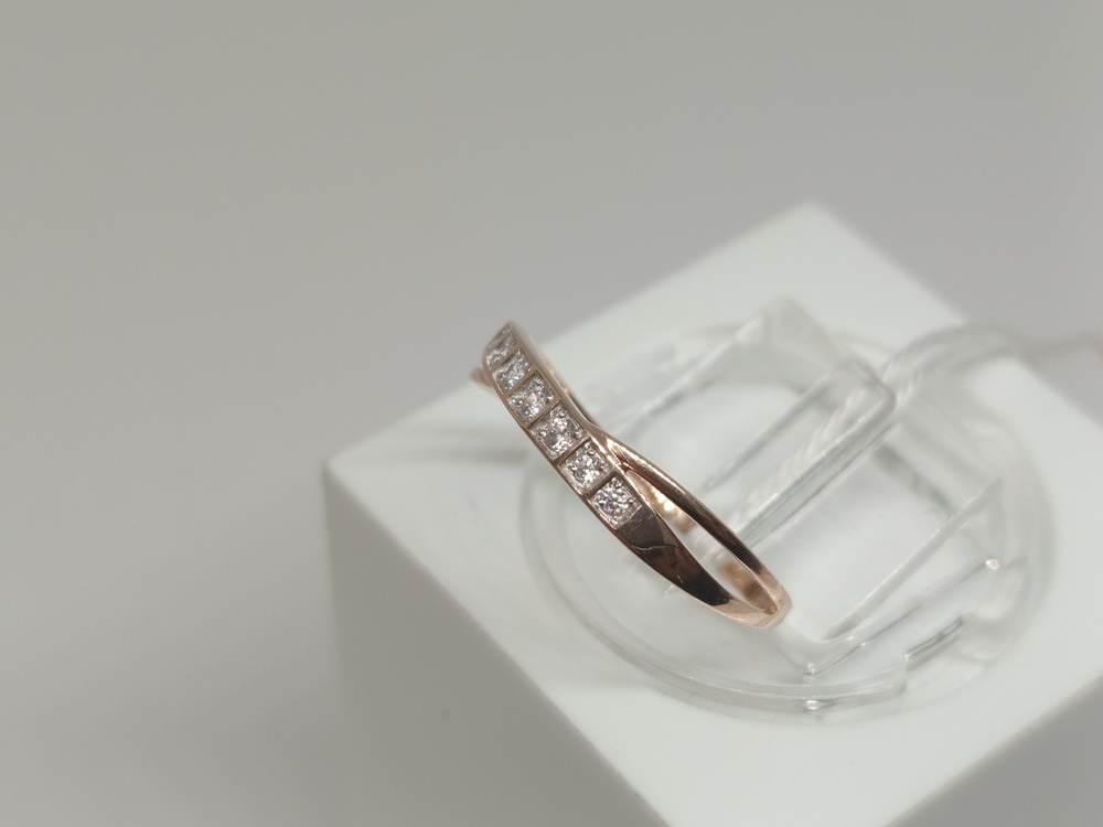 КОЛКМИ585 КОЛЬЦО С КАМНЯМИ (Au 585)