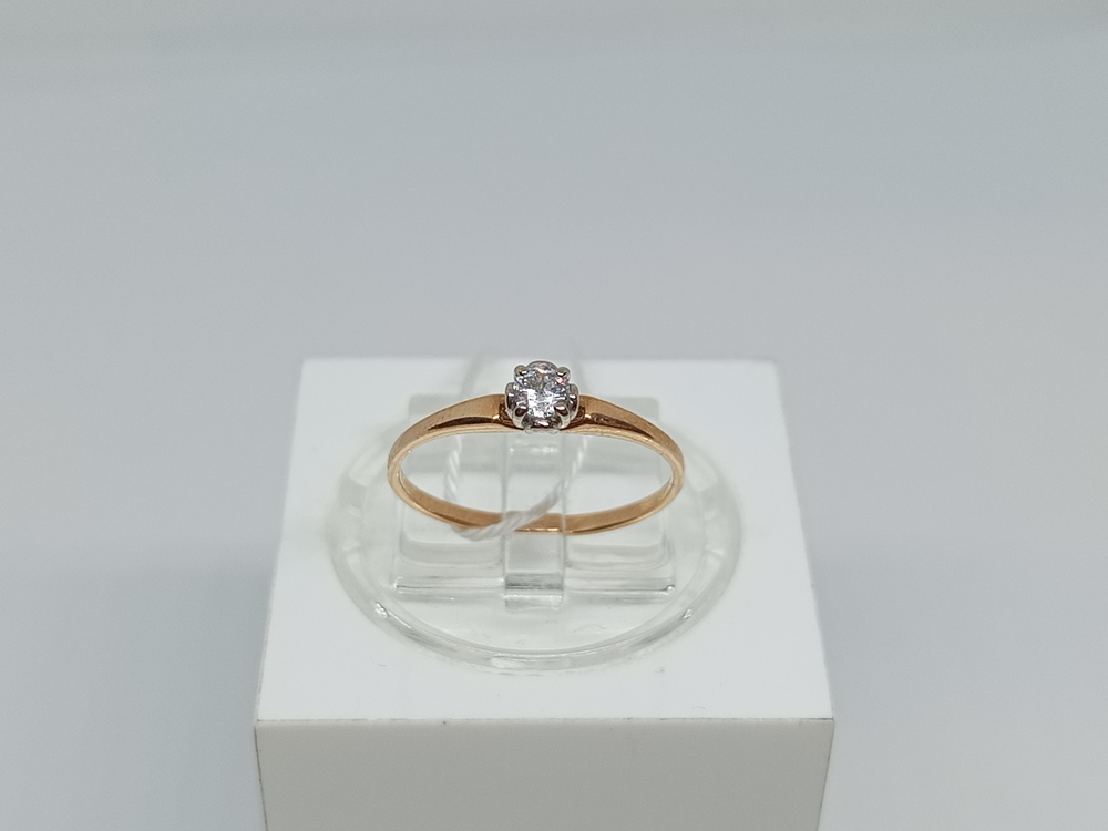 КОЛКМ375 КОЛЬЦО С КАМНЕМ (Au 375)