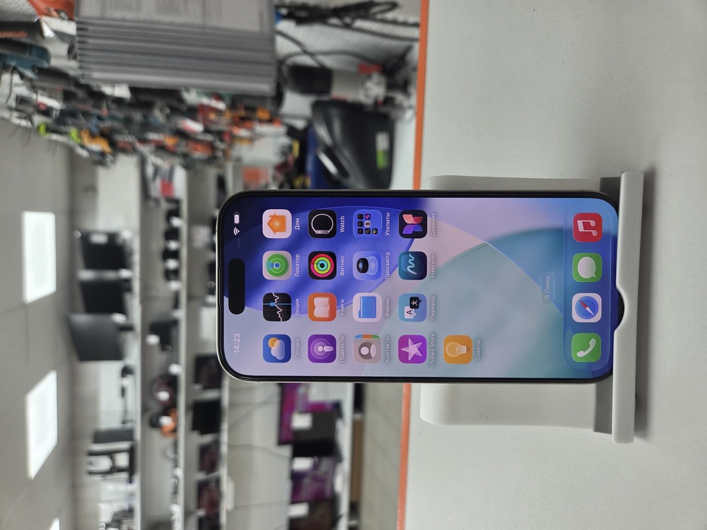 Смартфон Apple Iphone 16 Pro 256Gb