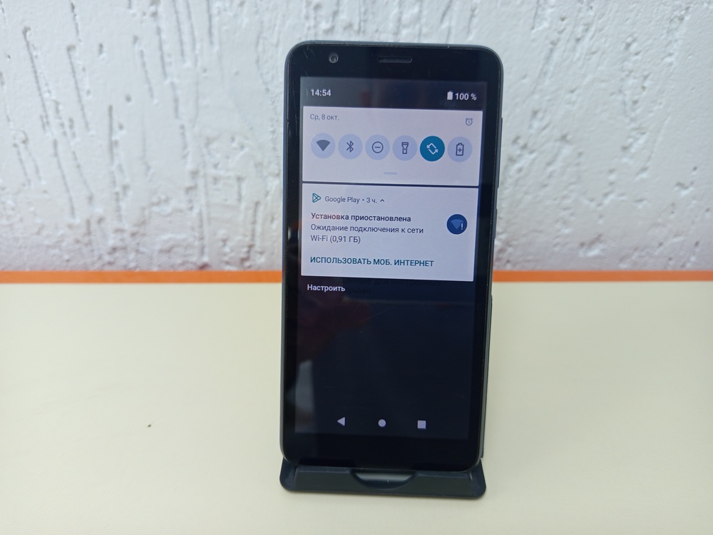 Смартфон ZTE L8