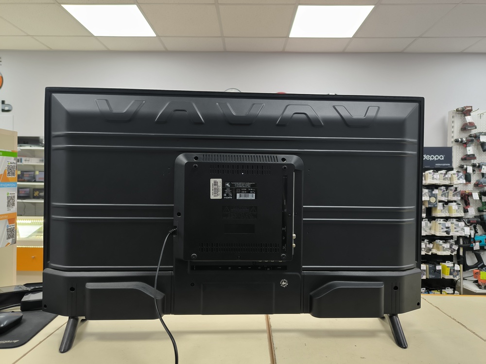 LED Телевизор HI VHIX-40F152MSY