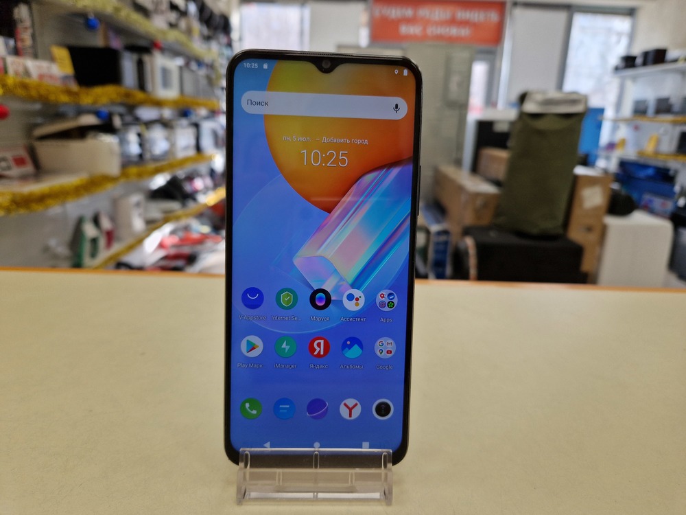 Смартфон Vivo Y31