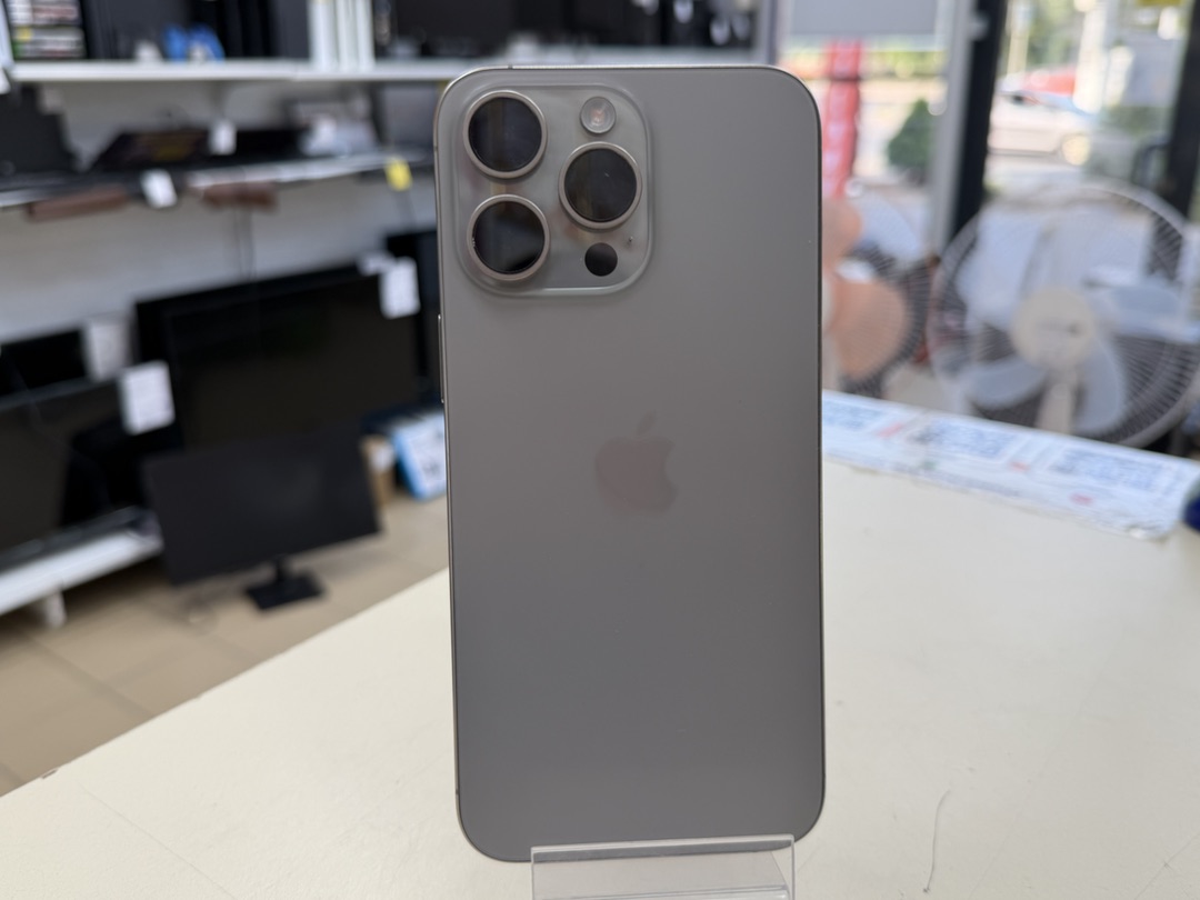 Смартфон Apple iPhone 15 Pro Max 256Gb