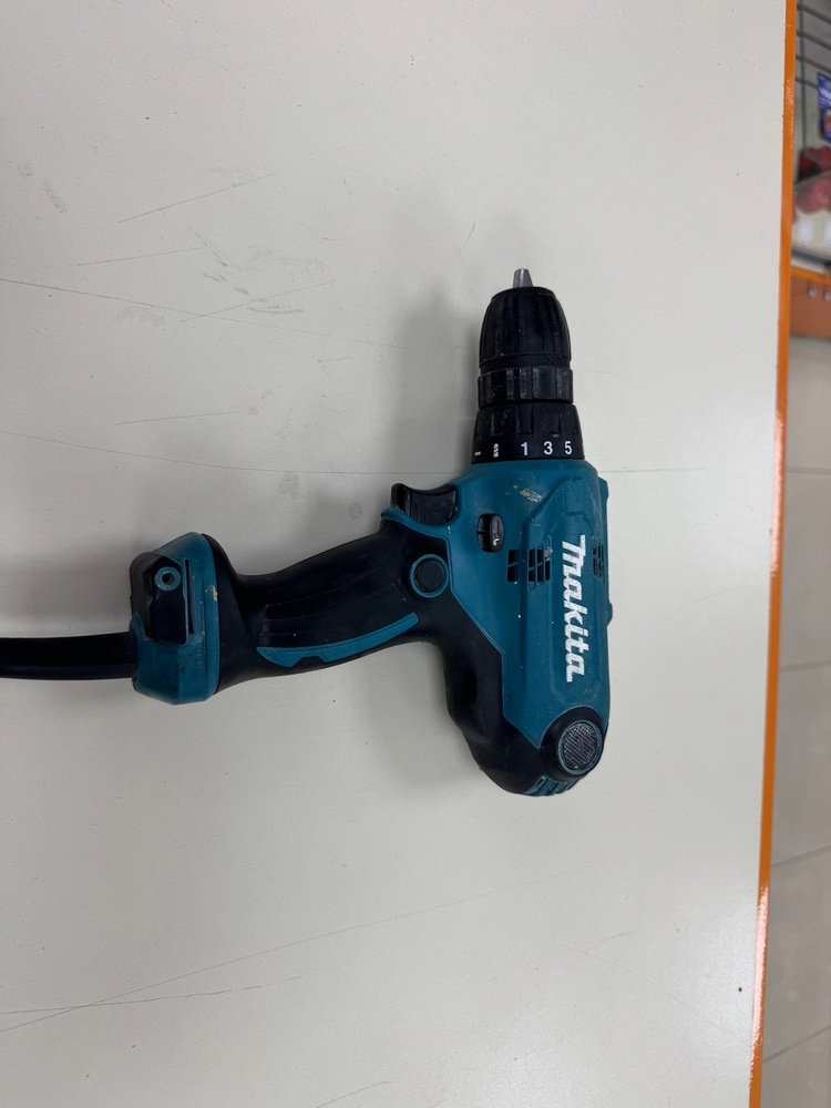 ДРЕЛЬ-ШУРУПОВЕРТ MAKITA DF0300