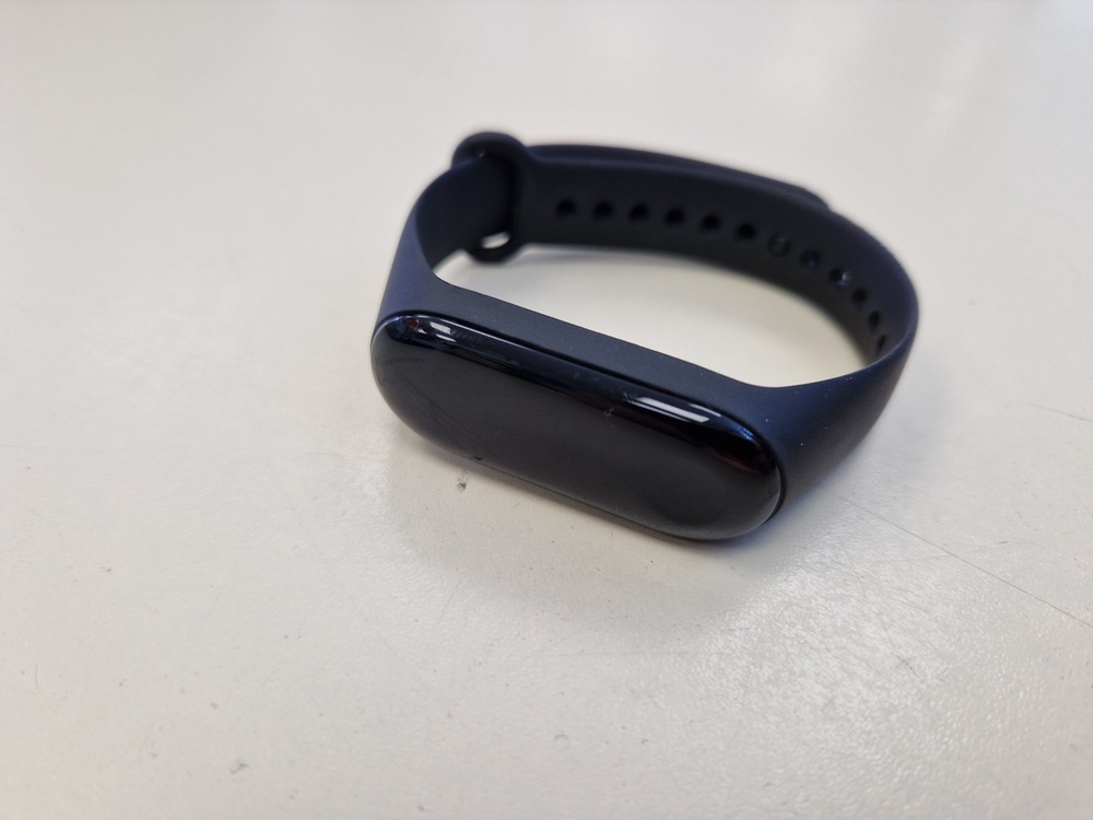 Фитнес-браслет Xiaomi MI BAND 3