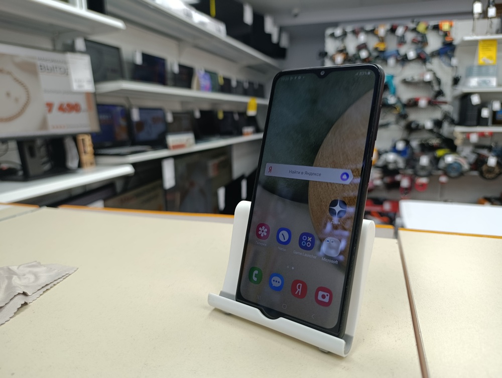 Смартфон Samsung Galaxy A12 4/64