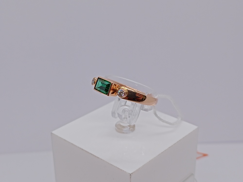 КОЛКМИ585 КОЛЬЦО С КАМНЯМИ (Au 585)