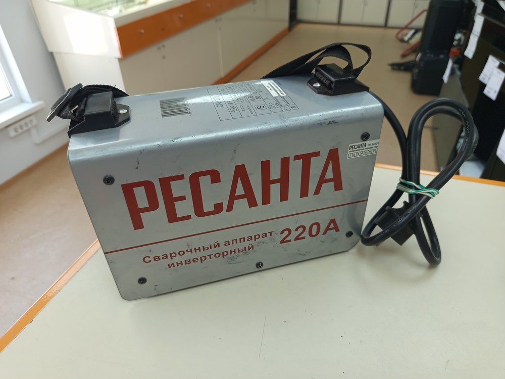 Сварочный аппарат Ресанта САИ-220А