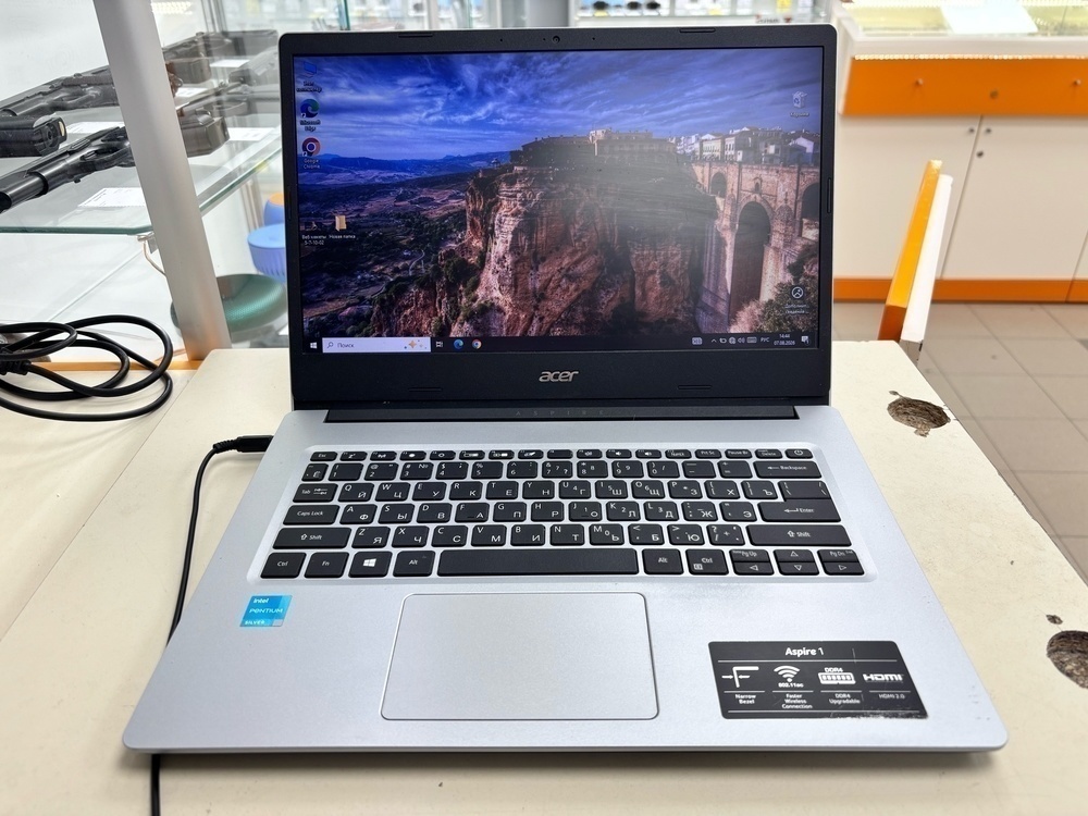 Ноутбук Acer; Silver N6000, Intel UHD Graphics, 8 Гб, 120 Гб, Нет