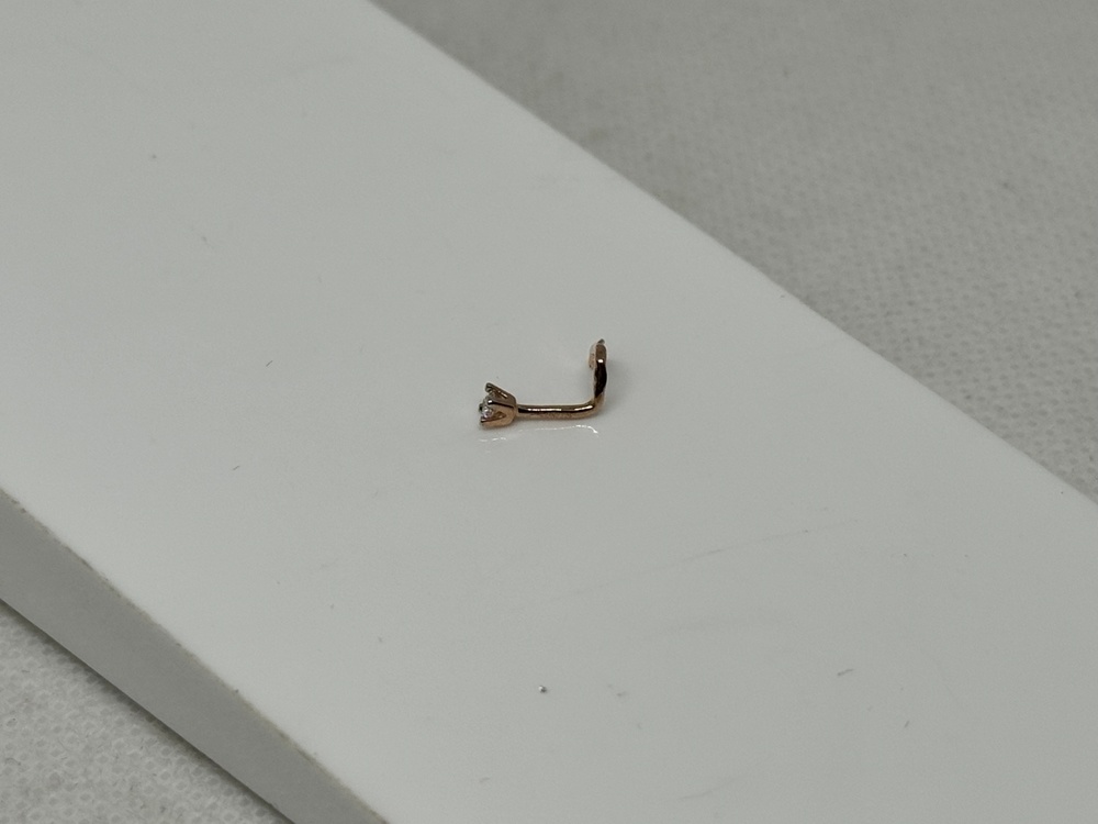 ПИРСИНГ С КАМНЕМ (Au 585)