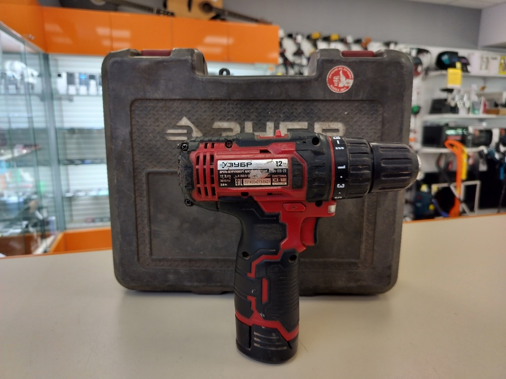Шуруповерт Зубр ДШЛ-125-22